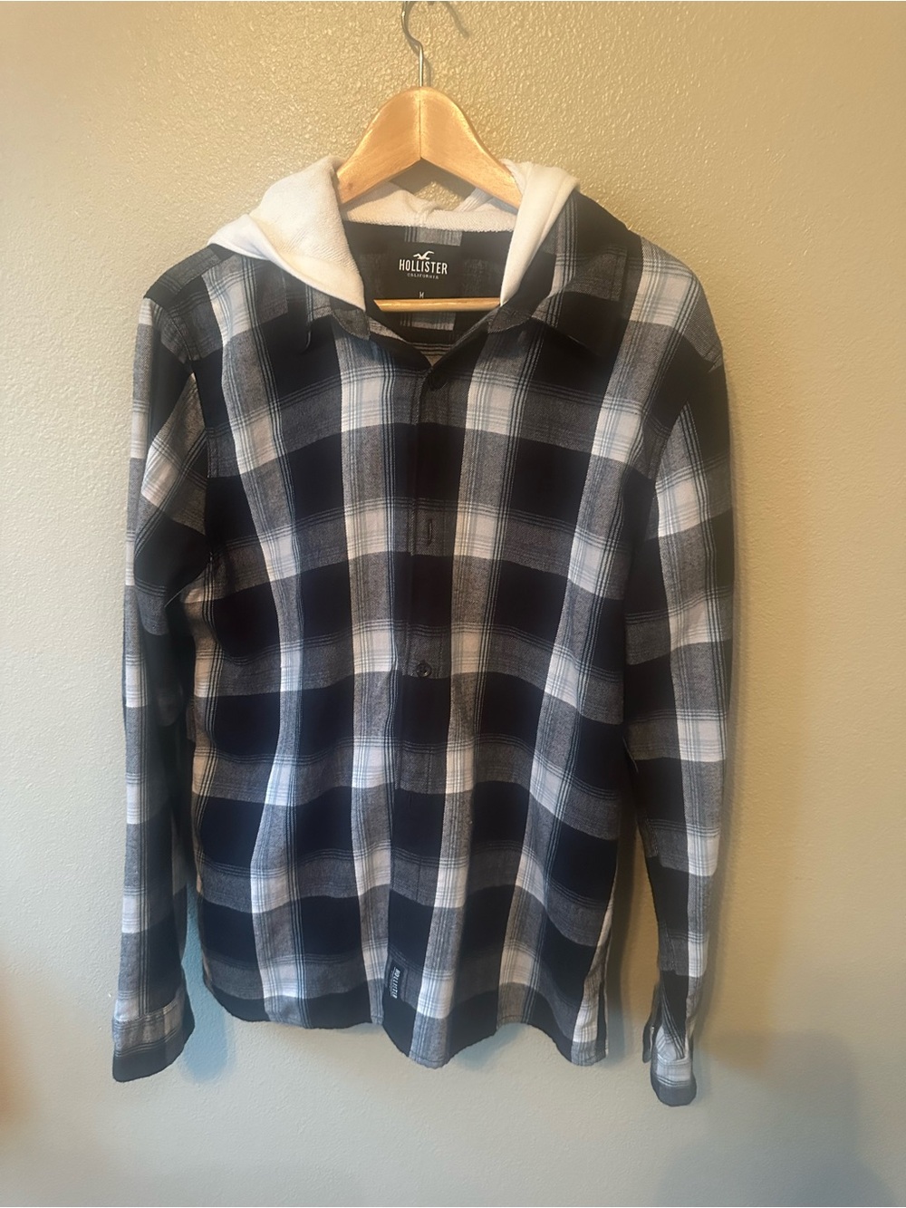 Hollister Black & White Plaid Hooded Shirt Jacket